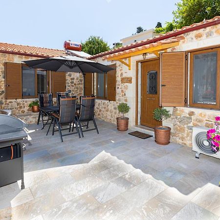 Wood And Stone Apartamento Tsikalaria  Exterior foto